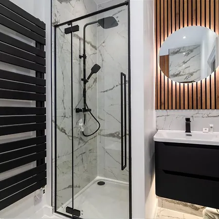 Апартаменты Guestready - Stunning Covent Garden 2Br Duplex Лондон Экстерьер фото